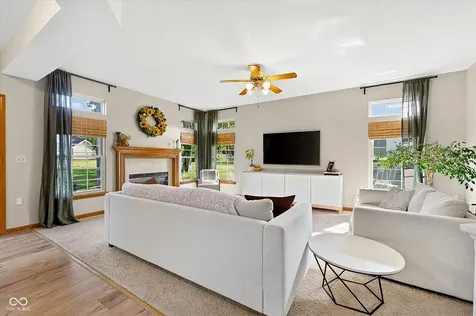 6758 Loretta Court Avon IN 46123