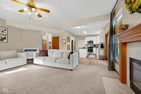 6758 Loretta Court Avon IN 46123