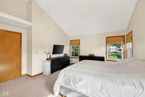 6758 Loretta Court Avon IN 46123
