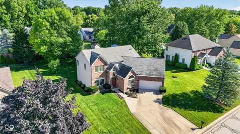 6758 Loretta Court Avon IN 46123
