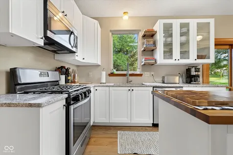 6758 Loretta Court Avon IN 46123