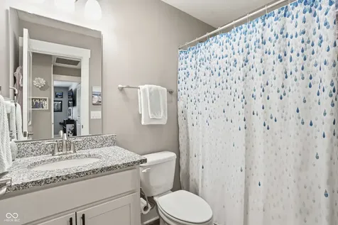 14441 Treasure Creek Lane Fishers IN 46038