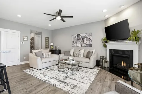 14441 Treasure Creek Lane Fishers IN 46038