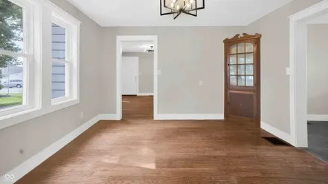 108 E Washington Mooresville IN 46158