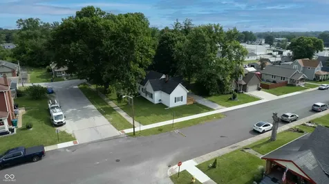 108 E Washington Mooresville IN 46158
