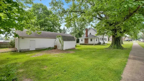 108 E Washington Mooresville IN 46158