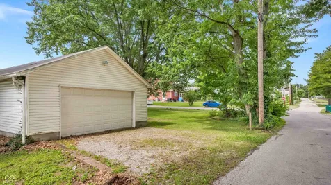 108 E Washington Mooresville IN 46158