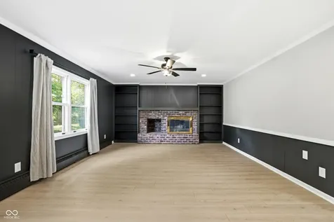 5843 Eastview Court Indianapolis IN 46250