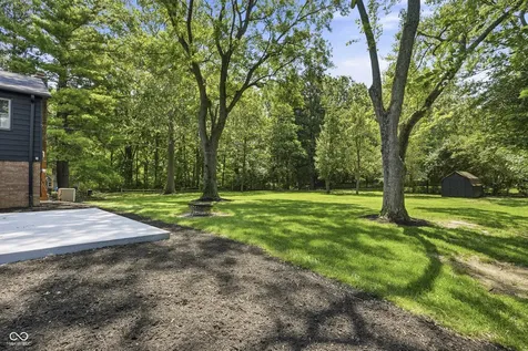 5843 Eastview Court Indianapolis IN 46250