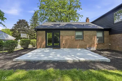 5843 Eastview Court Indianapolis IN 46250