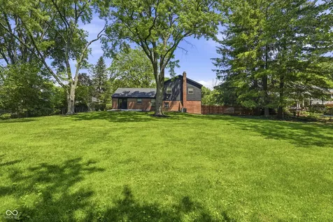 5843 Eastview Court Indianapolis IN 46250