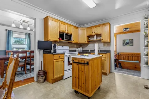 9785 W County Road 200 N Seymour IN 47274