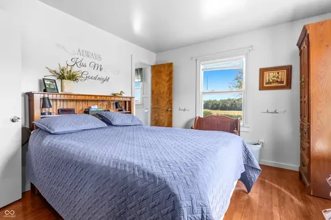 9785 W County Road 200 N Seymour IN 47274