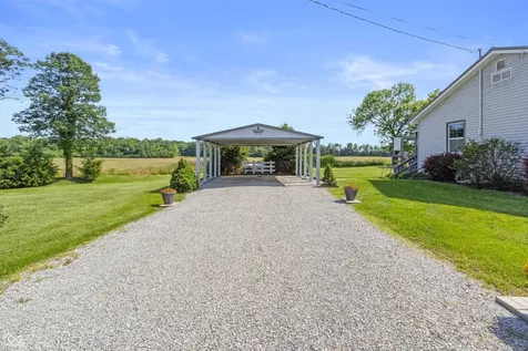 9785 W County Road 200 N Seymour IN 47274