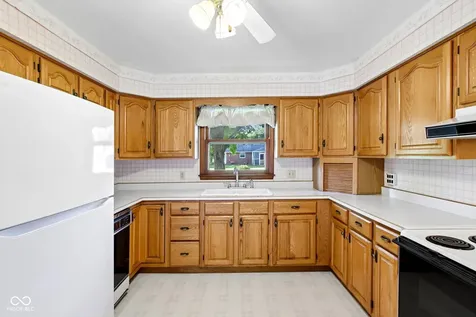 2579 Tod Lane Anderson IN 46013