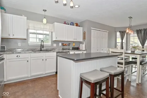 2332 Foxtail Drive Plainfield IN 46168