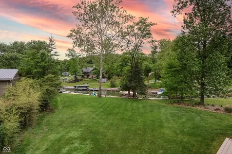 11911 W Grandview Drive Columbus IN 47201