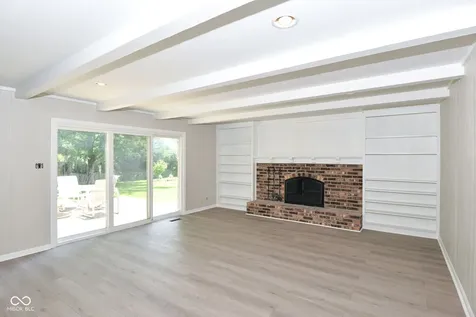 6735 Highburry Court Indianapolis IN 46256