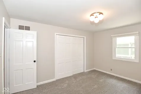 6735 Highburry Court Indianapolis IN 46256
