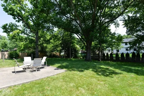 6735 Highburry Court Indianapolis IN 46256