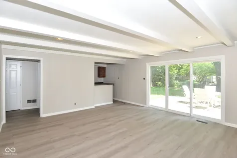 6735 Highburry Court Indianapolis IN 46256