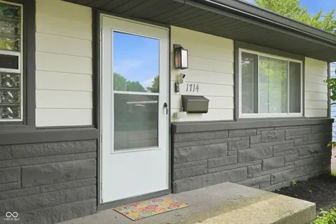 1714 N Hawthorne Lane Indianapolis IN 46218