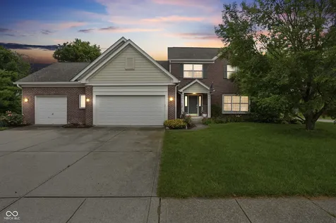 10917 Yorktown Crossing Carmel IN 46032