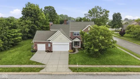 10917 Yorktown Crossing Carmel IN 46032