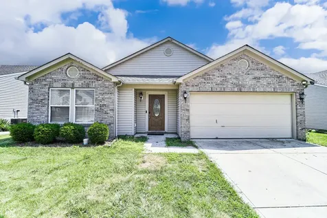 10275 Lothbury Circle Fishers IN 46037