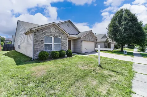 10275 Lothbury Circle Fishers IN 46037