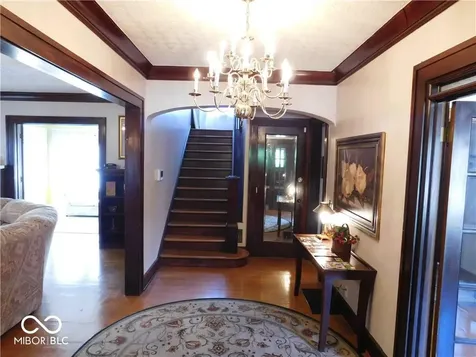 909 E 38th Street Indianapolis IN 46205