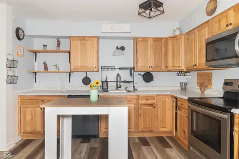 1004 Oak Boulevard Greenfield IN 46140