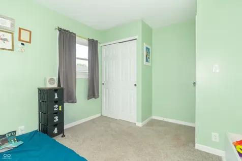 1004 Oak Boulevard Greenfield IN 46140