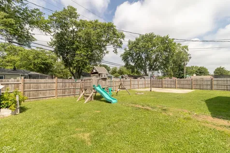 1004 Oak Boulevard Greenfield IN 46140