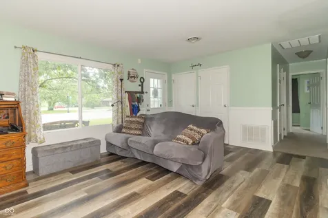 1004 Oak Boulevard Greenfield IN 46140