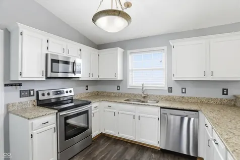 10352 Sun Gold Court Fishers IN 46037