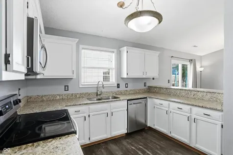 10352 Sun Gold Court Fishers IN 46037