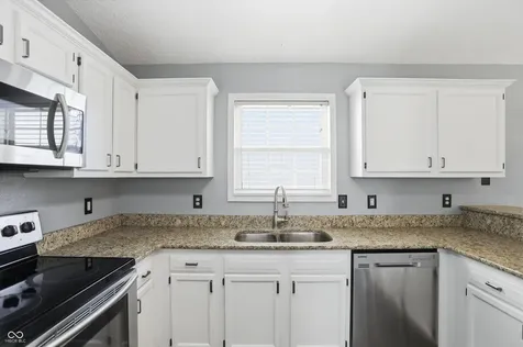 10352 Sun Gold Court Fishers IN 46037
