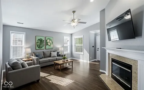 10352 Sun Gold Court Fishers IN 46037