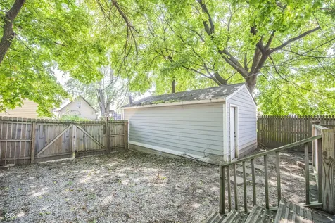 615 Cottage Avenue Indianapolis IN 46203