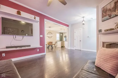 615 Cottage Avenue Indianapolis IN 46203