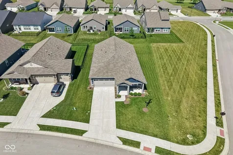 7378 Firestone Road Whitestown IN 46075