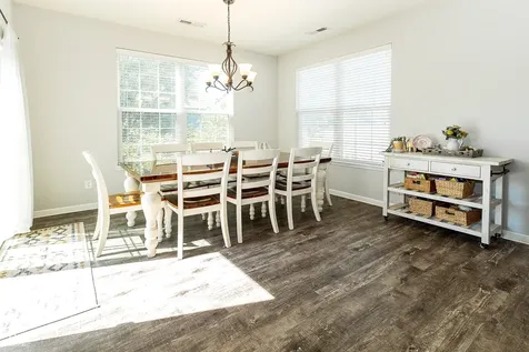 9239 Thames Drive Avon IN 46123