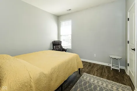 9239 Thames Drive Avon IN 46123