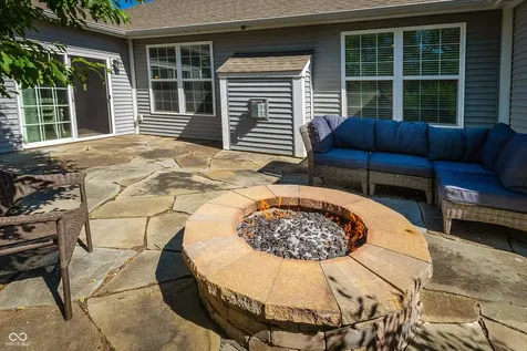 9239 Thames Drive Avon IN 46123