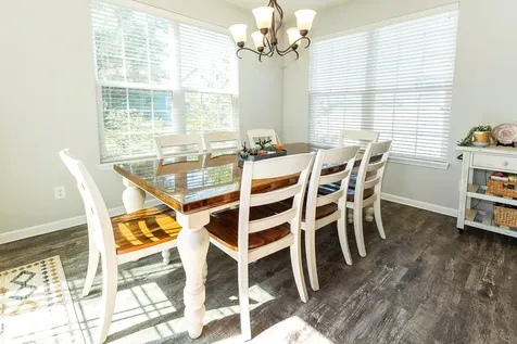 9239 Thames Drive Avon IN 46123