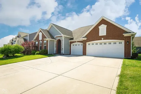 9239 Thames Drive Avon IN 46123
