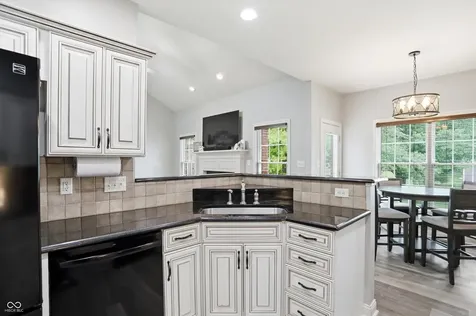 3724 Morningside Drive Greenwood IN 46143