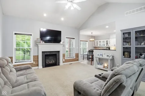 3724 Morningside Drive Greenwood IN 46143