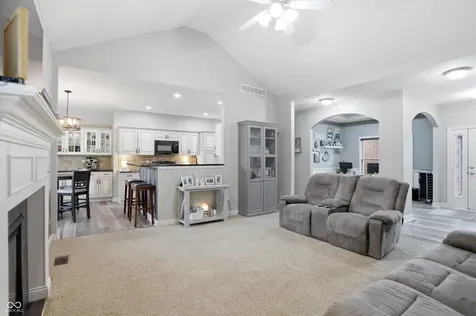 3724 Morningside Drive Greenwood IN 46143